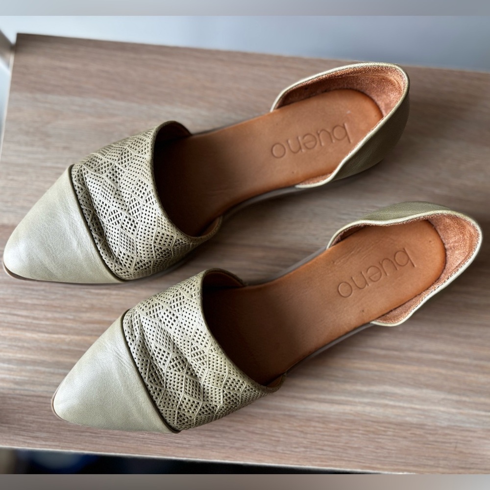 Bueno Bella Leather Flats • size 7